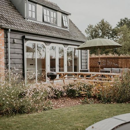Nieuw Landelijk Vakantiehuis Aan Zee โอชต์คาเปลเล ภายนอก รูปภาพ
