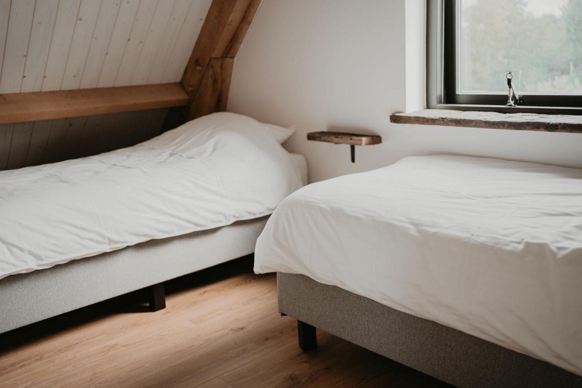 Nieuw Landelijk Vakantiehuis Aan Zee โอชต์คาเปลเล ภายนอก รูปภาพ