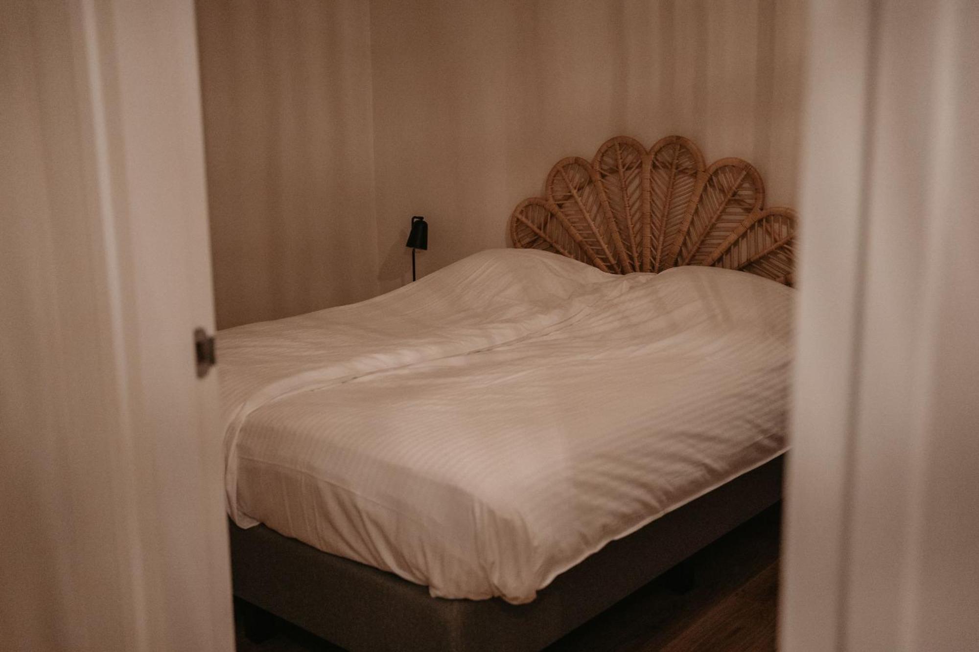 Nieuw Landelijk Vakantiehuis Aan Zee โอชต์คาเปลเล ภายนอก รูปภาพ